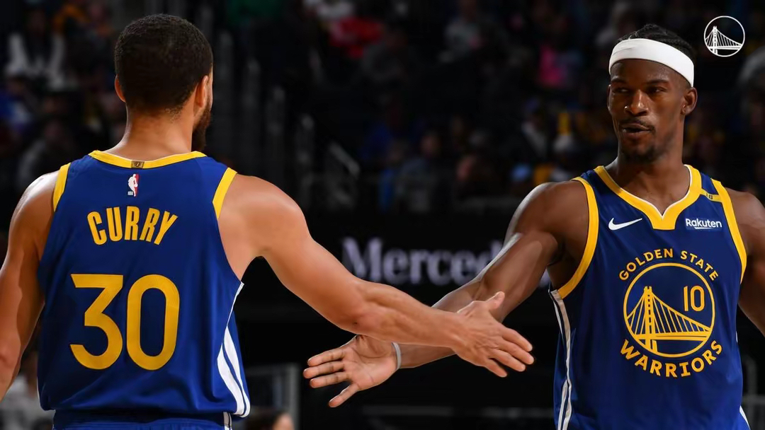 爱游戏官网体育 -关于阿斯顿维拉训练开放日，国际比赛日队长鼓劲引欢呼，NBA常规赛在即，纪律约束更严格的信息