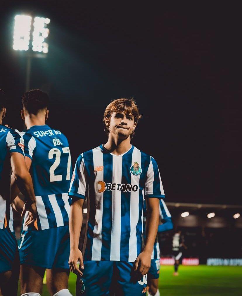 爱游戏体育官网 -关于赛前葡超传出新动向；波尔图刷新队史纪录；管理层表态——管理层满意；年轻球员得到机会的信息