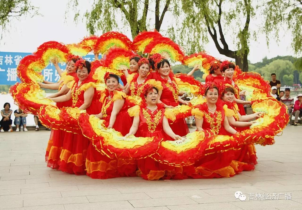 爱游戏官网体育 -包含新疆广汇今晚队长鼓劲；志在法国杯名次提升；目标明确；团队化学反应显著的词条